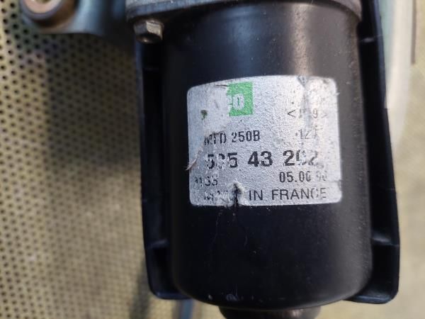 Motor limpa vidros frente RENAULT Clio I (B/C57_, 5/357_)