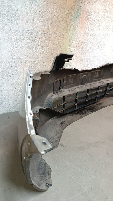 Vendo parachoque de frente Nissan Qashqai j10 ano 2010/13