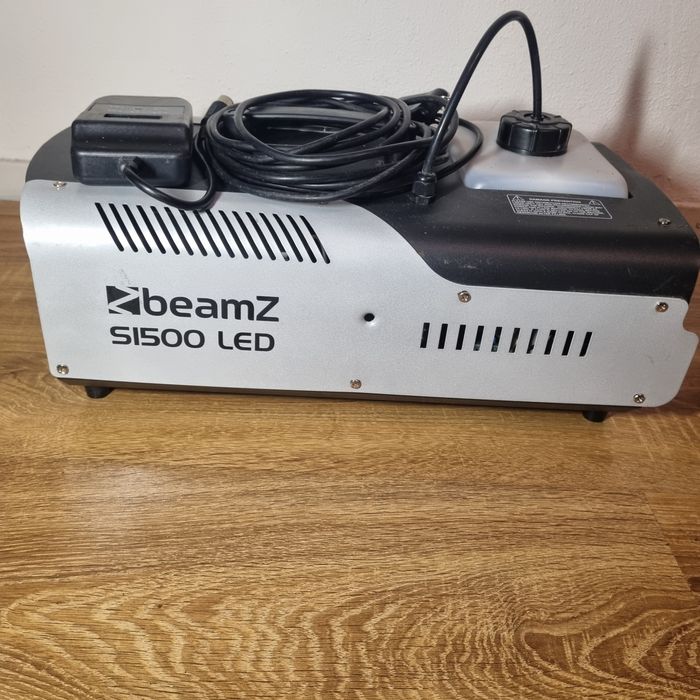Wytwornica dymu BeamZ S1500LED + pilot