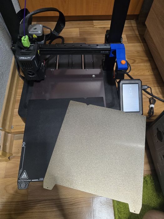 хазяйський 3д принтер Creality Ender 3 v3 KE