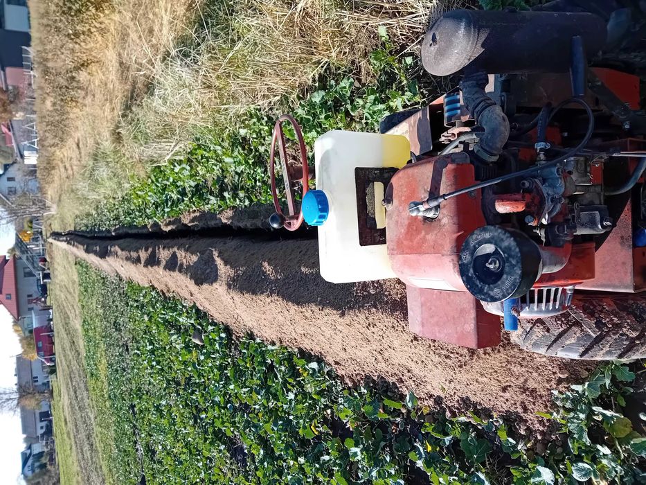Usługi Koparką łańcuchową /Wykopy liniowe