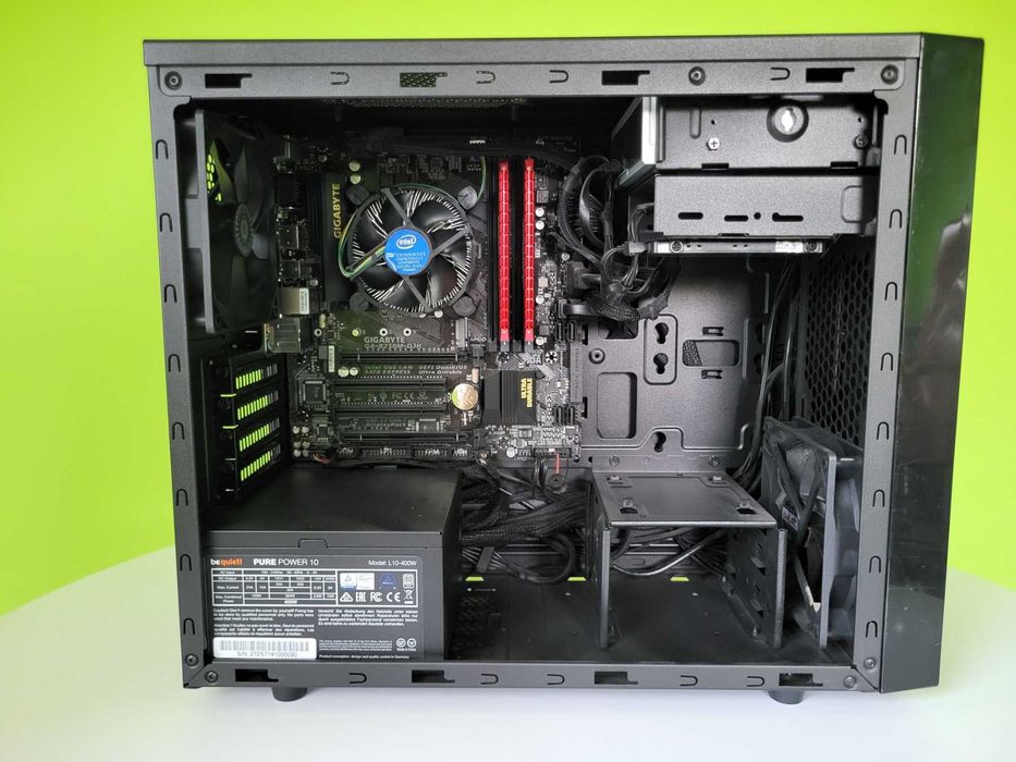 Komputer stacjonarny Intel i3-7100 / 8GB / SSD 120GB