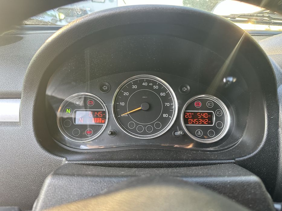 Aixam City Coupe (carta B1 16 anos)