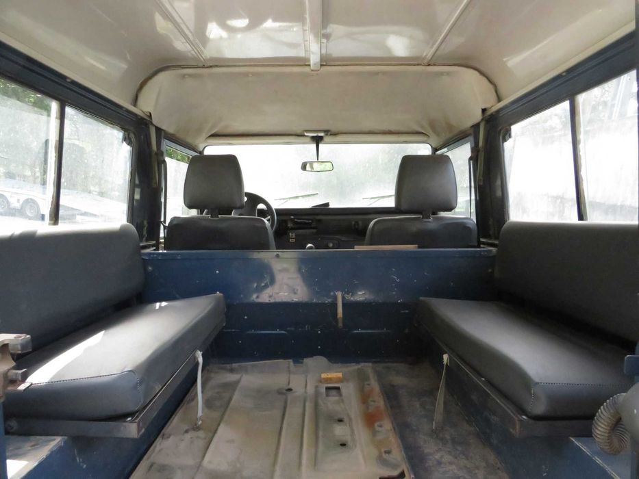 LAND ROVER DEFENDER Station Wagon 2.5 TDI 4X4 de 1994 - Peças Usadas
