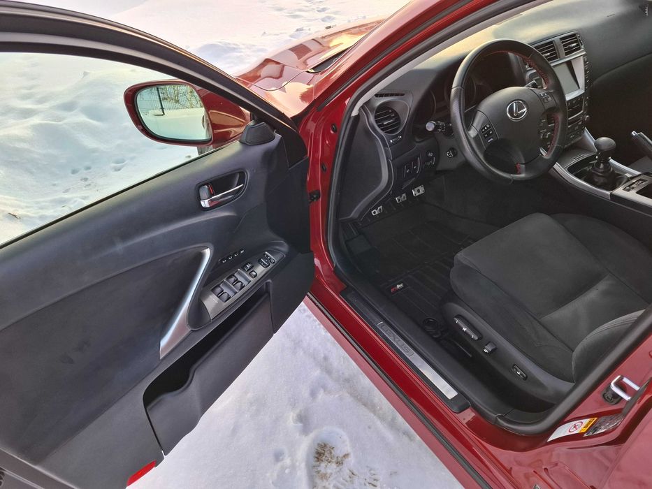 Lexus IS 250 Sport, manual, niski przebieg, świetny stan