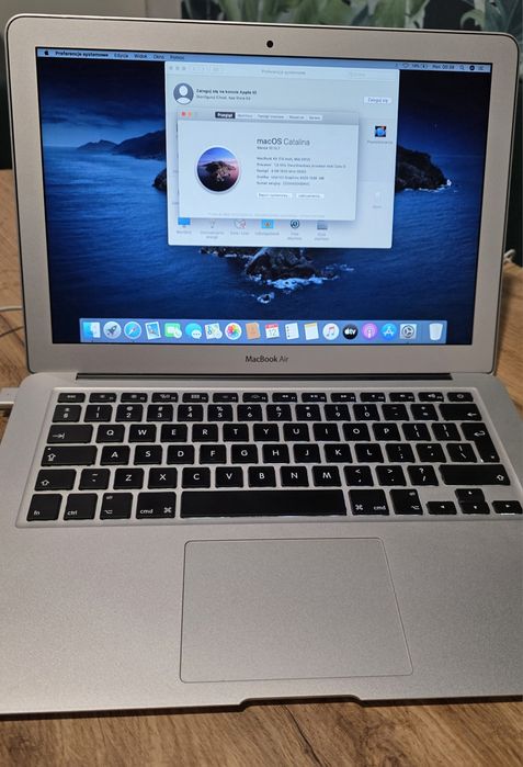 Super cienki laptop MacBook Apple A1466 13,3 cala