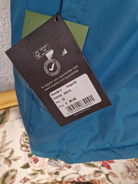 Kurtka z kapturem England nowa