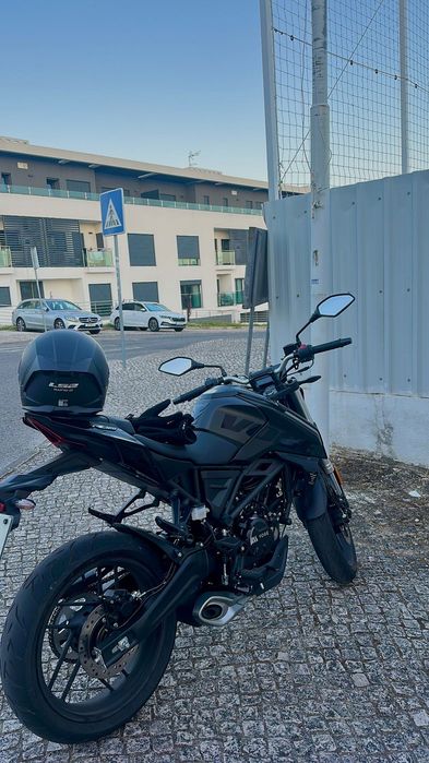 Voge 125R E5+ 2026 | 4.000 km | Revisão feita | Excelente estado