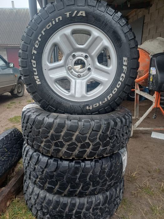 Резина Bf goodrich mud terrain t/a 235 70 16
