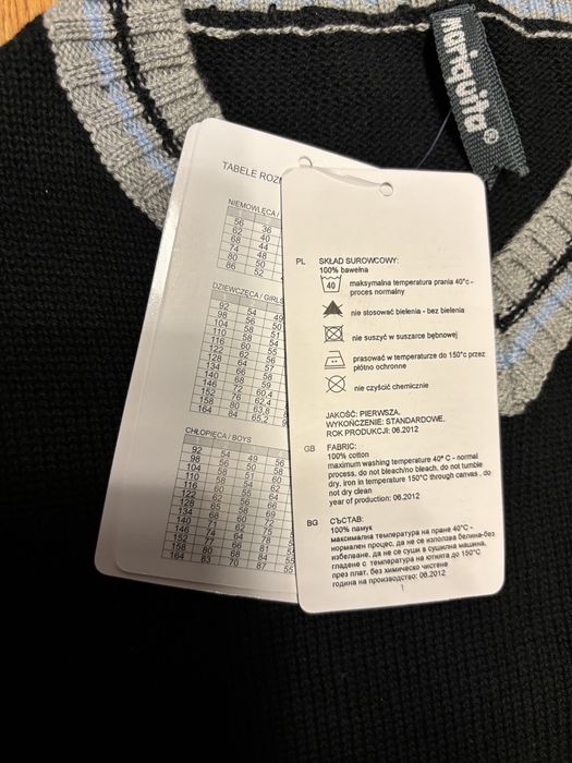 Kamizelka dzianinowa chłopięca 146 cm Mariquita nowa granatowa