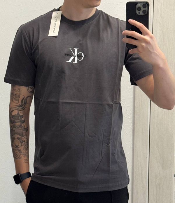 Футболка Calvin Klein Jeans Хл нова