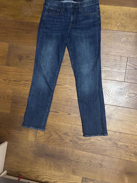 Продам джинсы G A P