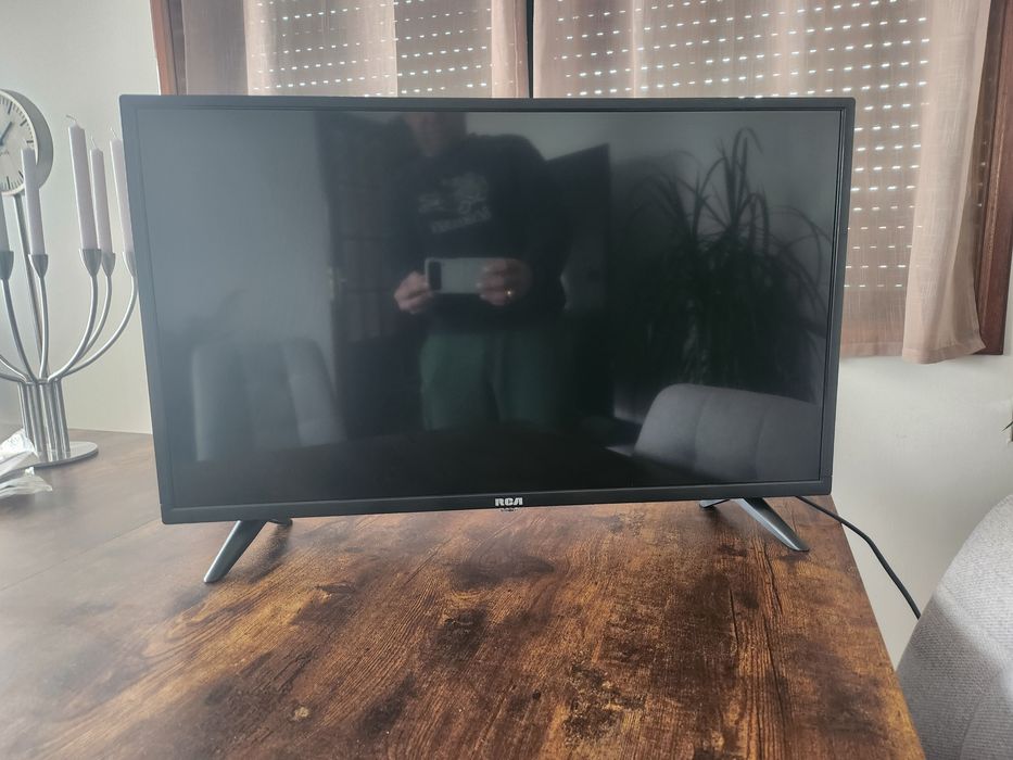 Televisão RCA 81 cm