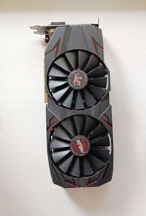 Відеокарта Asus GeForce GTX 1070 Ti Cerberus 8GB нові  кулера