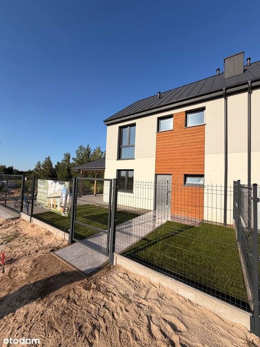 Zielone Skotniki – nowoczesny dom w spokojnej okolicy - Widok 2