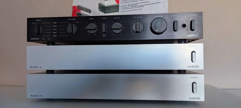 Audiolab zestaw wzmacniacz i dwa monobloki