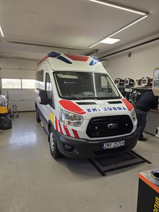 Karetka Ambulans Ford Transit Stryker