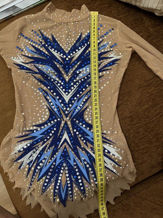 Костюм для выступления на гимнастике