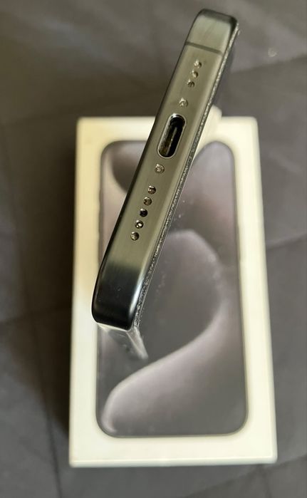 IPhone 15 Pro Como novo 128Gb