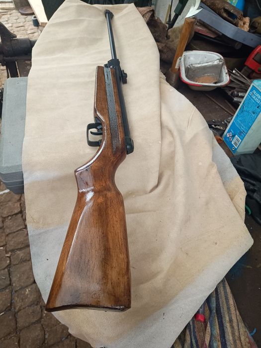 Vários telefones antigos