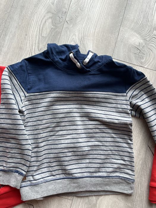 Bluzy dziecięce rozm.122