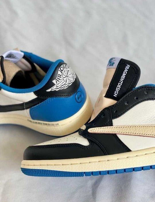 Jordan x Travis Scott x Fragment Air Jordan 1 low sneakers