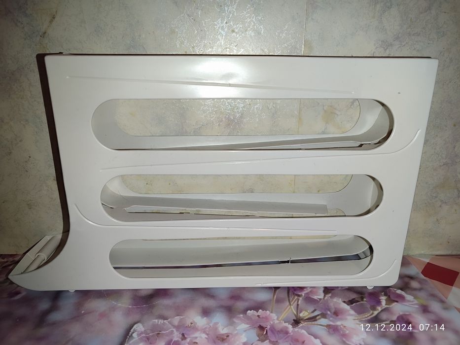 Контейнер для хранения яичек