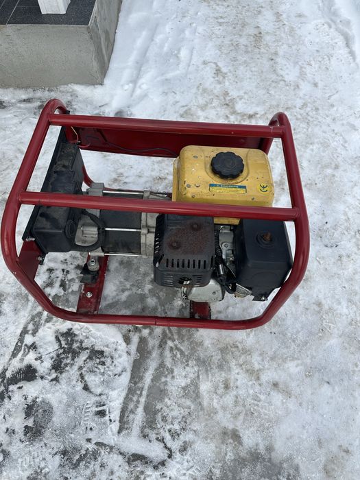 Генератор Ayerbe 2800