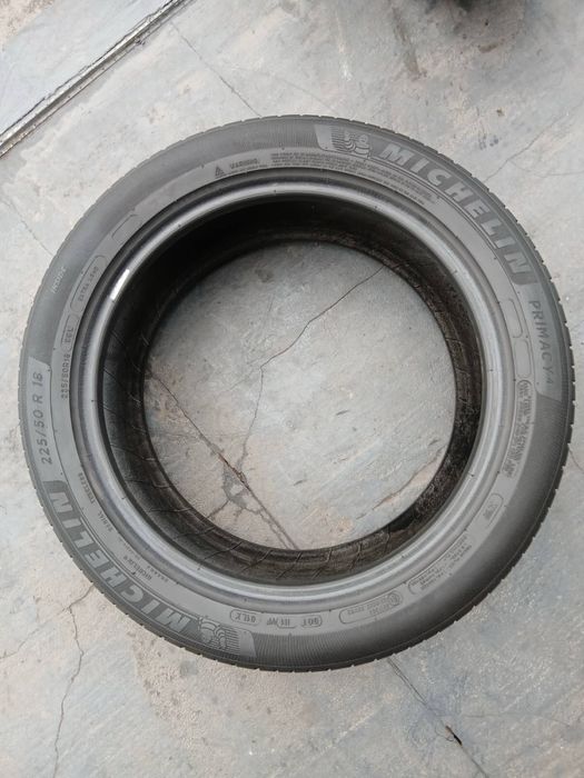 225/50/18 michelin primacy4
