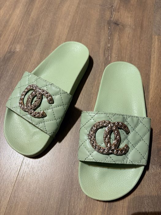 Klapki 37 miętowe