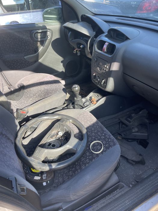 Opel corsa c - viatura para peças