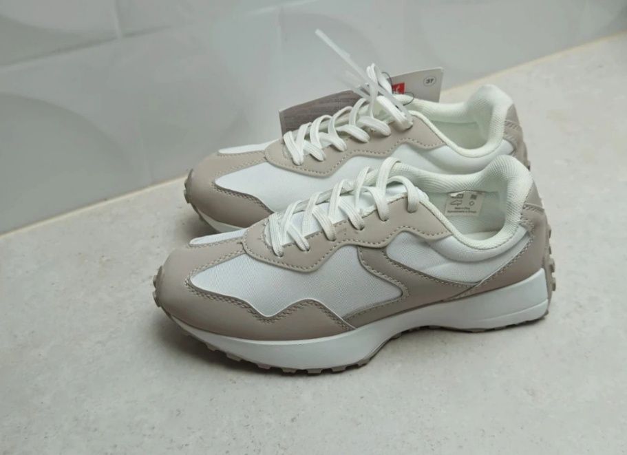 Nowe buty damskie rozmiar 37 cleve