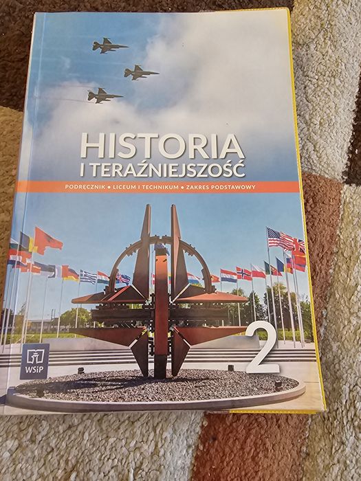 Historia I teraźniejszość 2