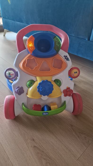 Pchacz chicco, interaktywny