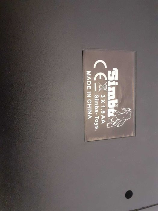 Teclado eletrónico de 22 teclas, com microfone, marca Simba