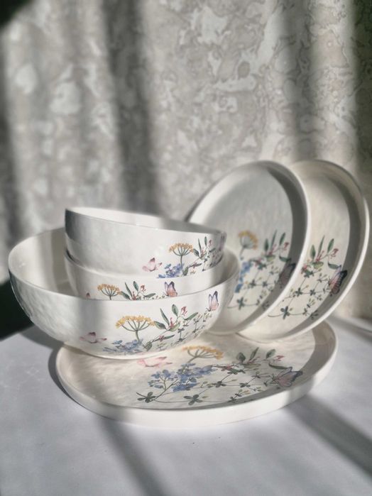 Набір посуду 6шт.нова діаметр 19та27см,тарілки підставні,глибокі миски