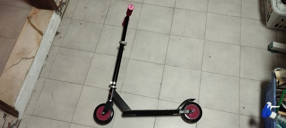 Patins em linha + trotinete criança