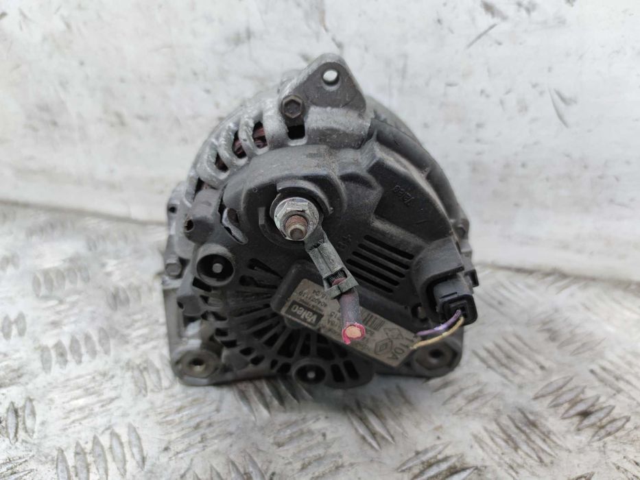 Renault Scenic II Megane II 1.9 DCI Alternator