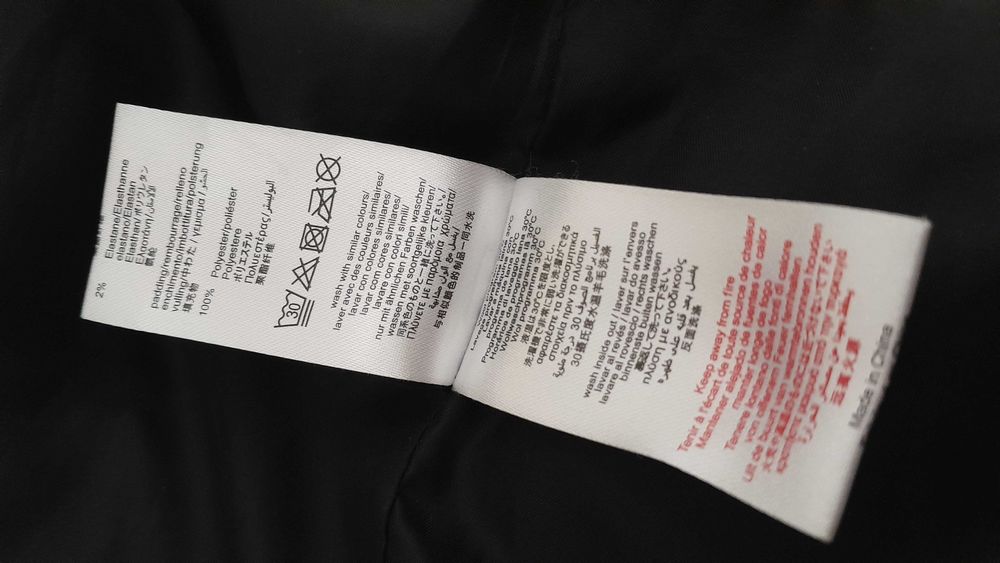 Kurtka dziecięca zimowa hugo boss rozmiar 8 - 126