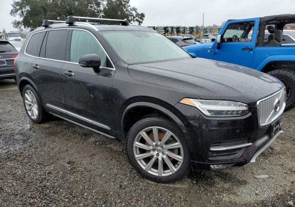 Бампер перед VOLVO XC90 II T6 вольво передній