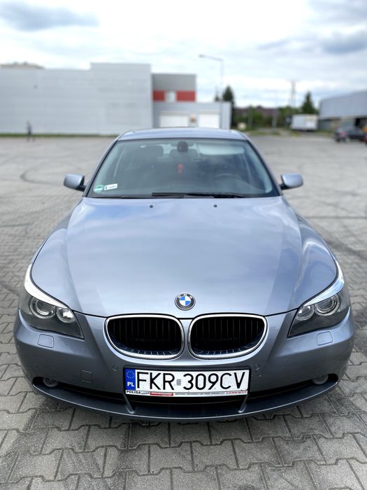 BMW E60 2.2 benzyna 2004
