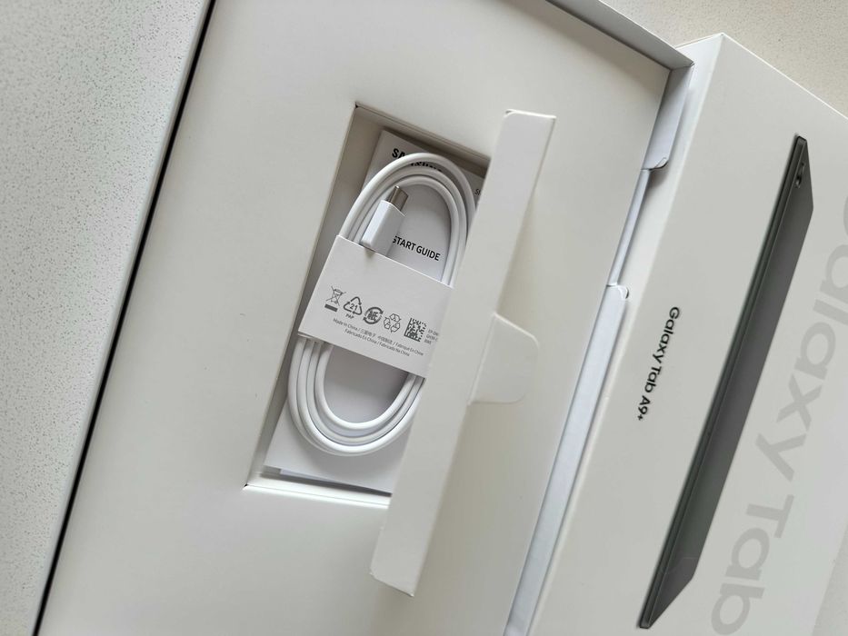 Tablet Samsung Galaxy Tab A9+ 11'' 128Gb Wi-Fi - Silver