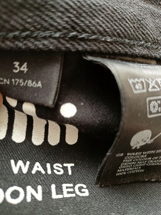 Spodnie jeansowe Monki high waist Ballon Leg