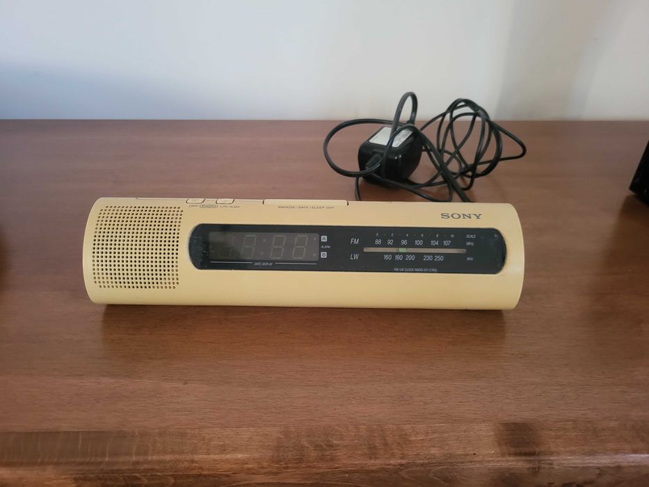Sony ICF-C760L – radio z zegarem i budzikiem | Vintage | Sprawne | Lata 90.