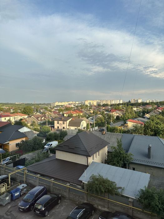 Здам укомплектовану квартиру в новобудові, р-н Чайки з власним гаражем