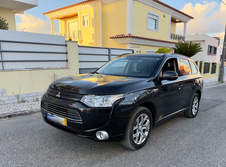 Mitsubishi Outelander EV