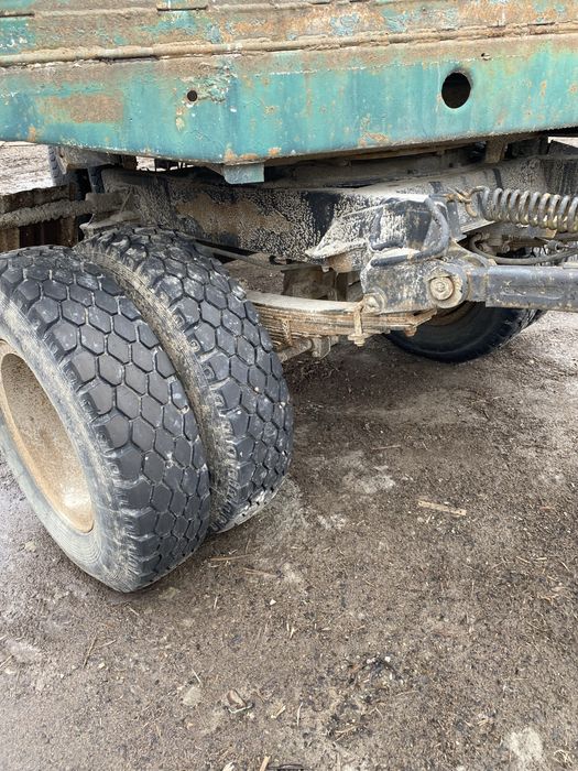 Продам прицеп лісовий урал камаз