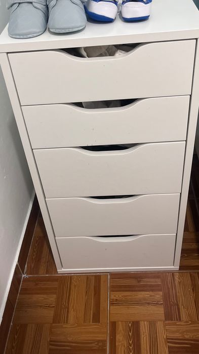 Comoda para quarto