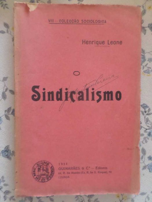 Livros sobre Salazar e outros sobre política e história