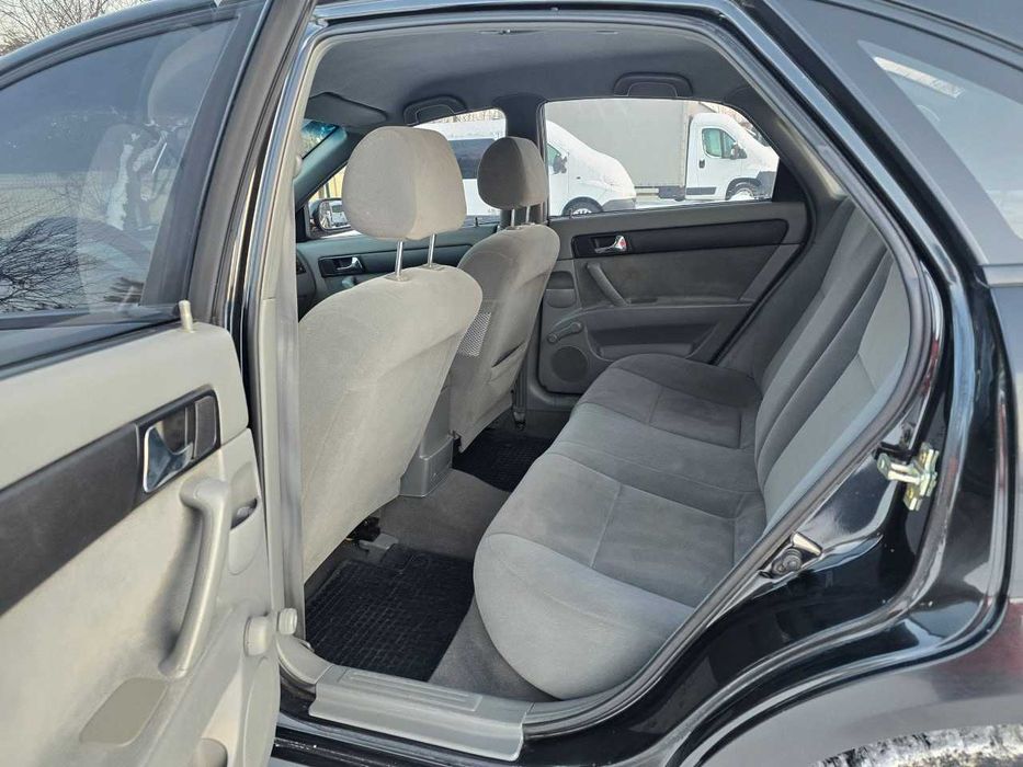 Продам  Chevrolet Lacetti 2004. Можна в розстрочку, під викуп.